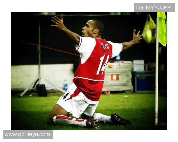 16岁小将大卫博利正式加入巴黎一线队训练或将迎来首秀机会