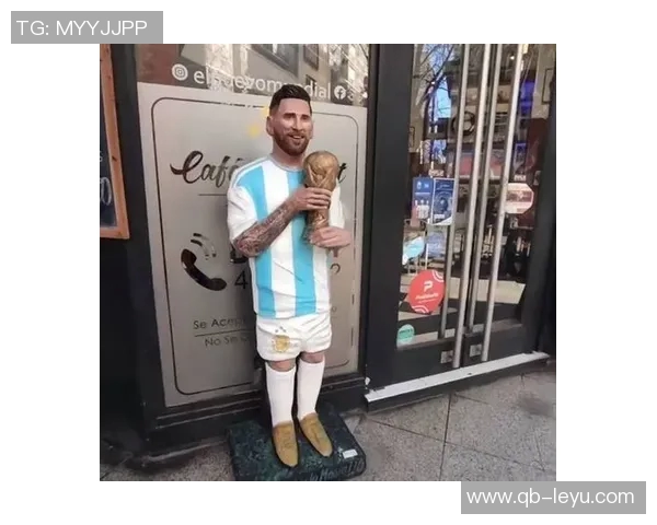 拉波尔塔谈梅西雕像未获回复强调用其名字命名球场不合适 拉波尔塔谈梅西雕像未获回复强调用其名字命名球场不合适