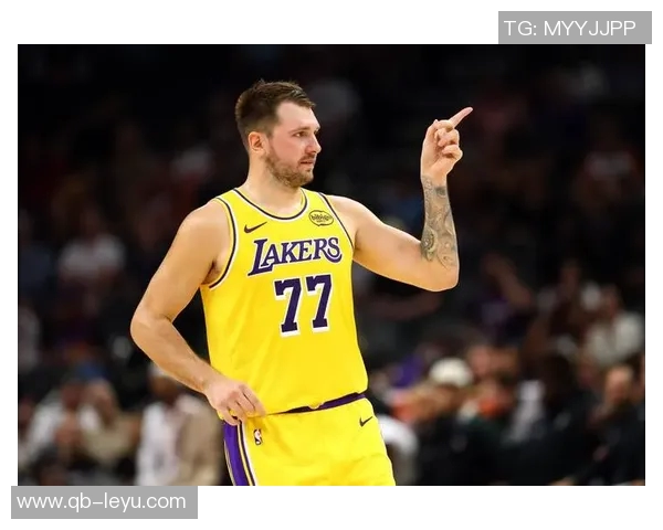 东契奇赛后拒绝媒体采访引发热议手感冰冷成焦点