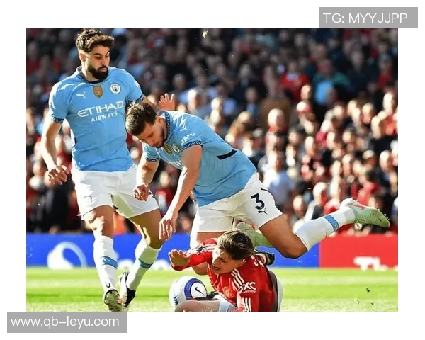 曼联旧将直言球队与曼城实力差距明显应以争四为现实目标